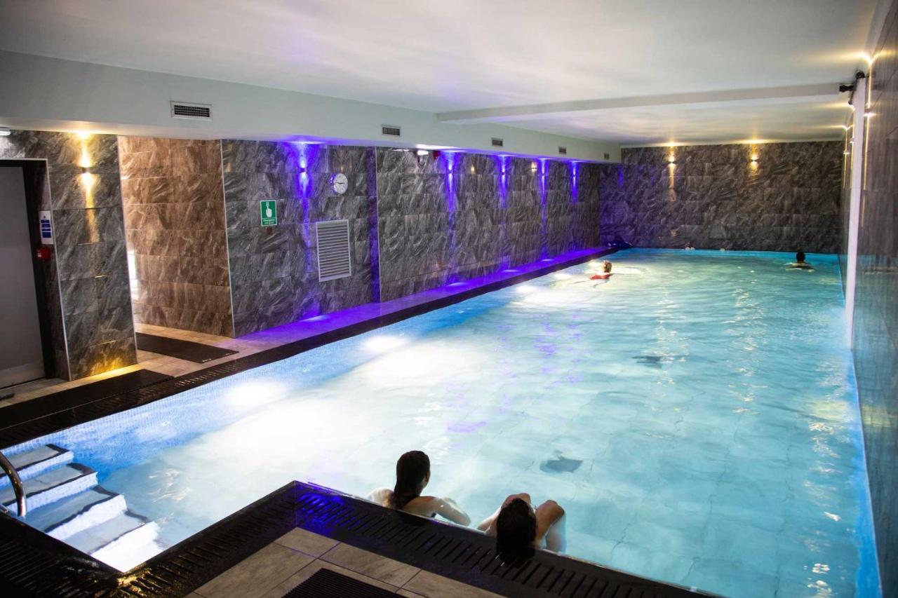 Glenville House - Adults Only - Incl Free Off-Site Health Club With Swimming Pool, Hot Tub, Sauna & Steam Room Bowness-on-Windermere Extérieur photo