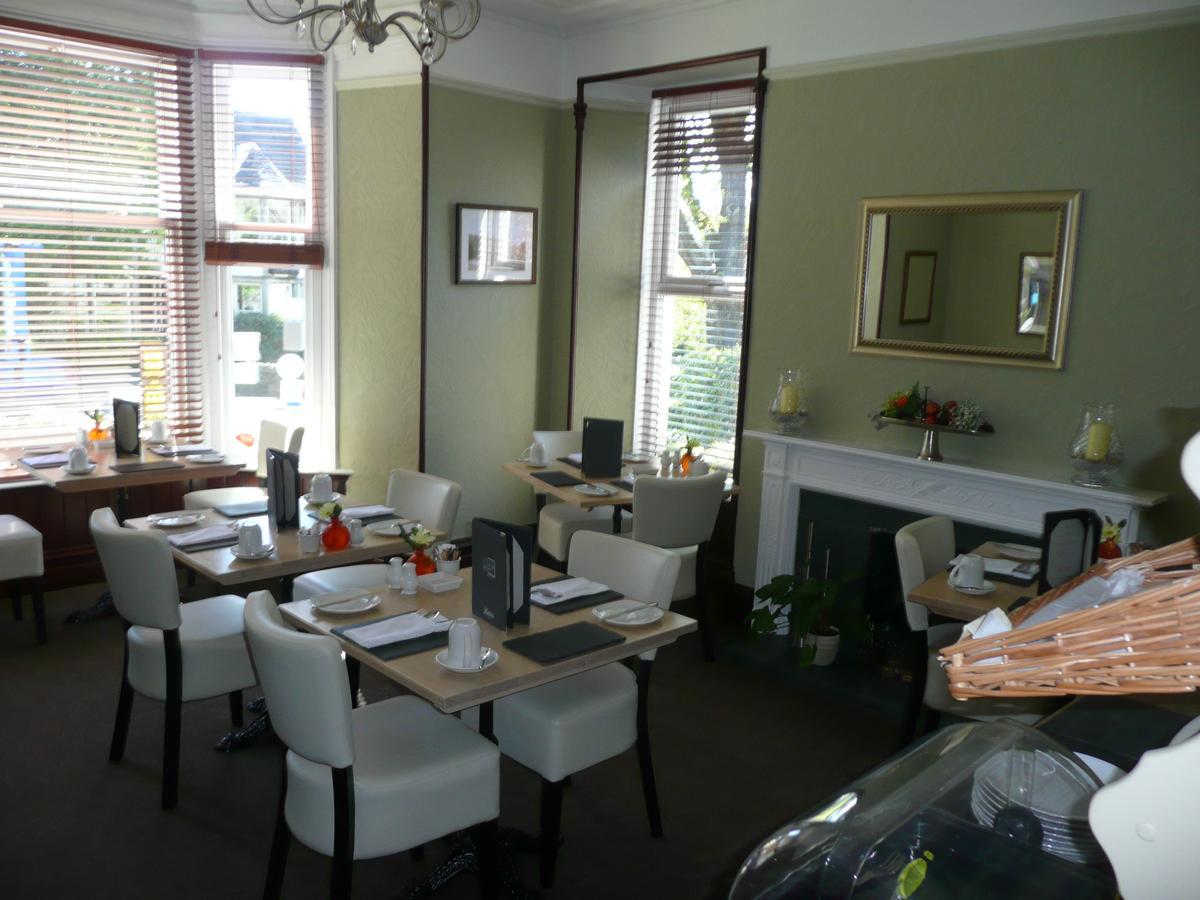 Glenville House - Adults Only - Incl Free Off-Site Health Club With Swimming Pool, Hot Tub, Sauna & Steam Room Bowness-on-Windermere Extérieur photo