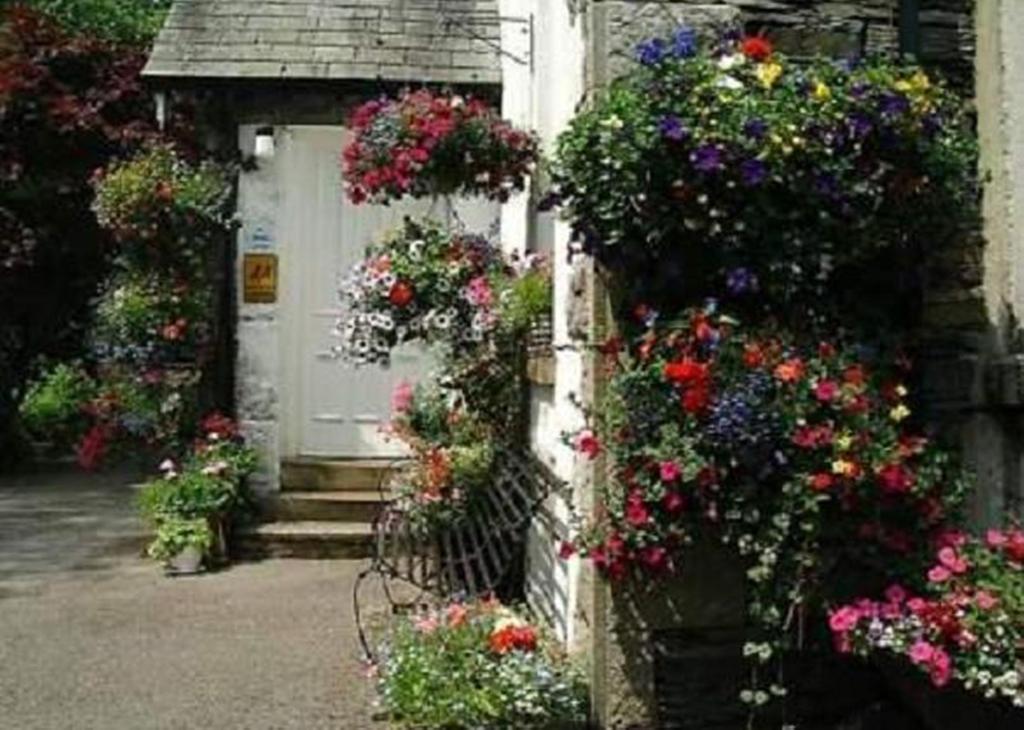 Glenville House - Adults Only - Incl Free Off-Site Health Club With Swimming Pool, Hot Tub, Sauna & Steam Room Bowness-on-Windermere Extérieur photo